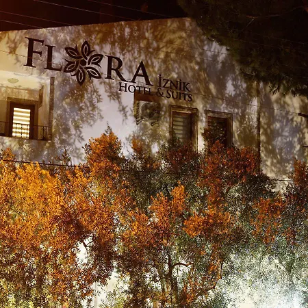 Flora & Hotel İznik