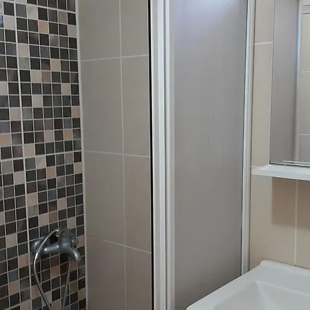 Flora Hotel&suites