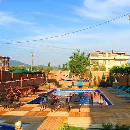 Flora Hotel&suites İznik